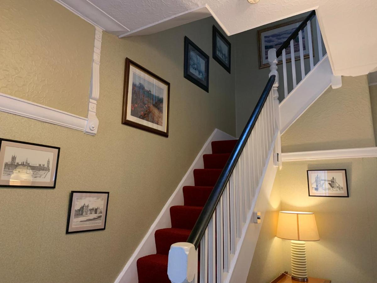 Heather Glen. Six Bedroom Home Near The Sea. Blackpool Dış mekan fotoğraf